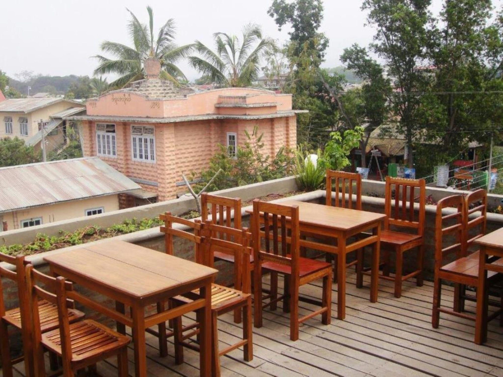 Three Seasons Inn & Spa Nyaung Shwe Eksteriør bilde